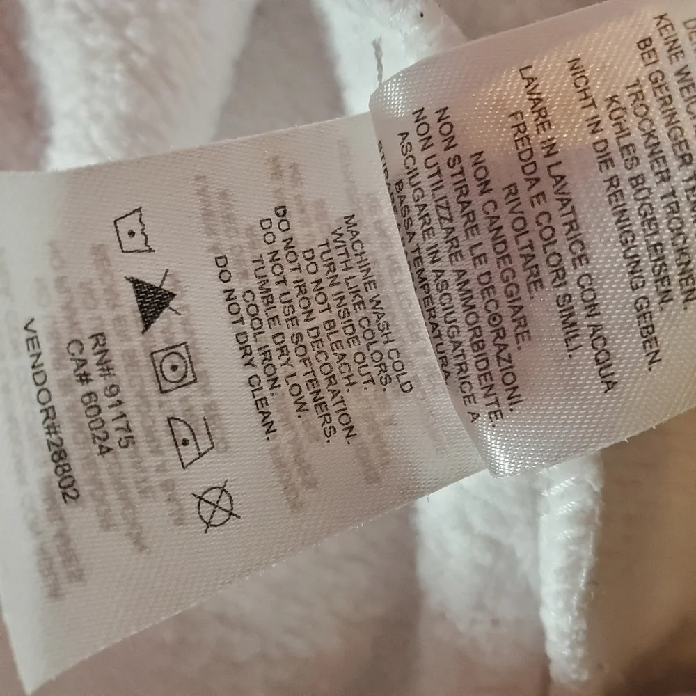 Fila Women's 1/4 Zip Pullover Sweatshirt Size XL White Blue Red EUC - Picture 13 of 16